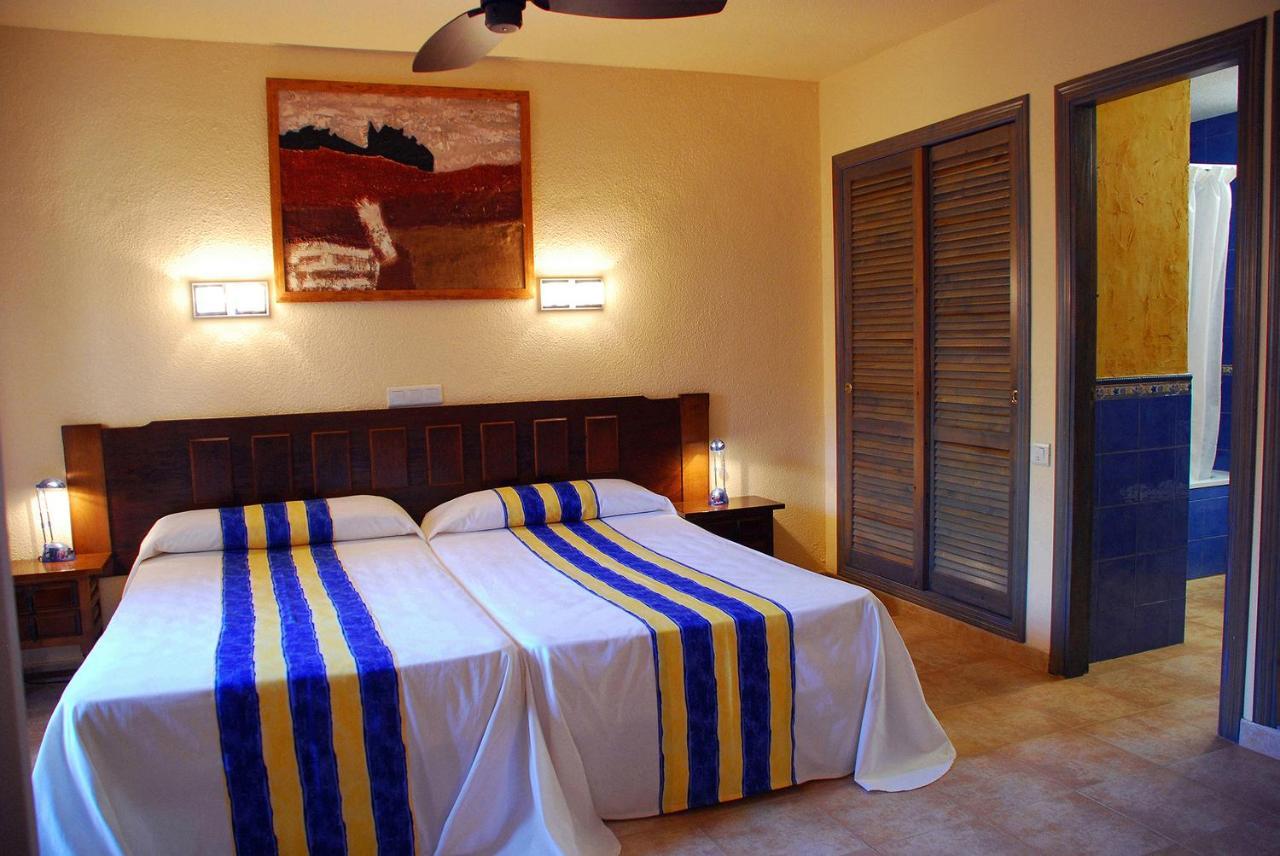 Apartamentos Altair La Manga Exteriör bild